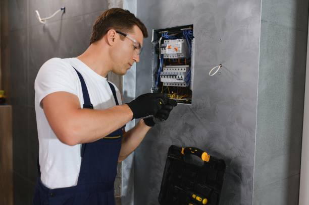 Best Emergency Electrician Near Me  in Golden Gate, FL